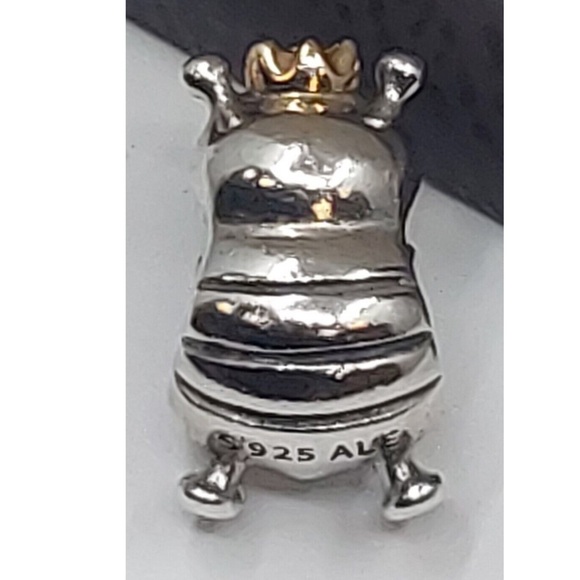 *Retired* Pandora Queen Bee Charm - Picture 3 of 3